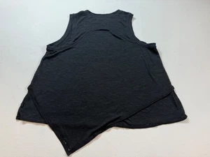 Asymmetrisches schwarzes ärmelloses Tanktop von Lululemon leicht (S153) - Bild 1 von 5