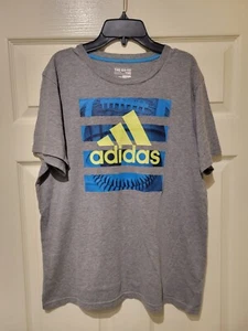 Boy's Adidas Go to Tee Shirt T-Shirt Graphic Tee Gray Football XL X-Large - Picture 1 of 4
