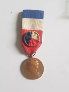 medaille du Travail en Argent vermeil avec rosette Attribué en 1951 14 Grammes - Bild 1 von 5