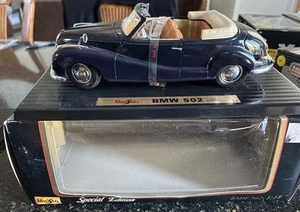 Maisto Special Edition 1955 BMW 592 blu scuro #31817 pressofuso 1:18 nuovo con scatola - Foto 1 di 9