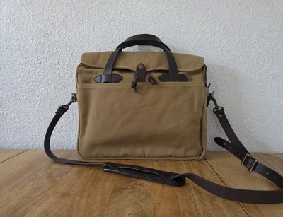 Maletín original Filson Rugged Twill | Nuevo sin etiquetas | Bronceado | Hecho en EE. UU. | Precio de venta sugerido por el fabricante $499 Foto 1 de 4