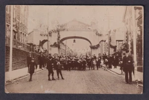 Wales Glamorgan Tylors Town FERNDALE Royal Visit Welcome Arch & crowds 1912 RPPC - Picture 1 of 2