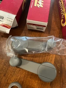 5AB84JS1 Window Crank Driver or Passenger Side Right Left Driver/Passenger - Picture 1 of 2