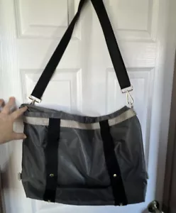 ANDI New York Convertible Bag - Picture 1 of 7