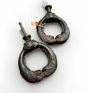 Antique Heavy Wrought Iron Door Knocker Pull 4.8 lbs Fish Dolphin Double Head - Picture 1 of 16