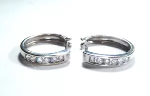 *VINTAGE* 14K White Gold .50 CT Round Cut Natural GH SI Diamond Hoops Earrings - Picture 1 of 8