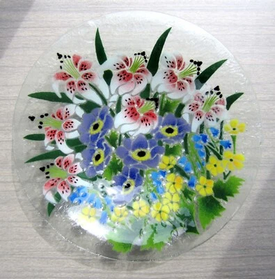 Tazón grande Peggy Karr de vidrio fundido lirio de tigre/pensamiento/flores de primavera firmado 15" Foto 1 de 4