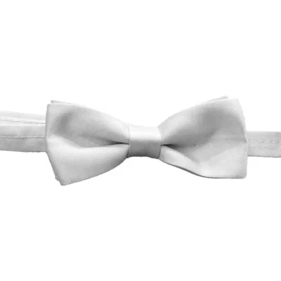 Pajarita con bandas preatada blanca para hombre accesorio formal Foto 1 de 2