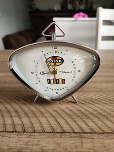 Futuristic Fossil American Classic Wind Up Alarm Clock Ex. Working Condition - Picture 1 of 5