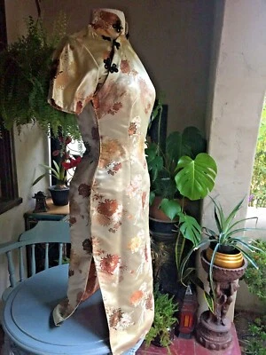 S 复古丝绸旗袍亚洲礼服普通话摇摆紧身香槟锦缎 — 第 1/4 张图片