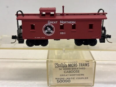 N Scale Kadee Micro Trains MTL 50090 Great Northern X611 Caboose - Image 1 of 4