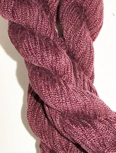 Planet Earth Fiber Ply Silk Embroidery Floss - #1135 Mulled Wine - Picture 1 of 1