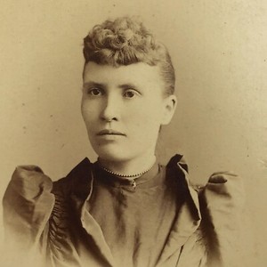 Philadelphia,PA Victorian Photo Antique Cabinet Gorg Young Woman Gilbert & Bacon