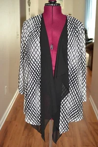 Chico's Easywear NWT Black white lightweight Lattice 3/4 sleeve Cardigan, XL - Picture 1 of 6