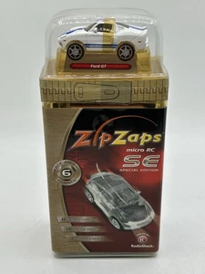 ZipZaps Ford GT Edición Especial Blanco/Azul Micro RC 1:64 - Imagen 1 de 5