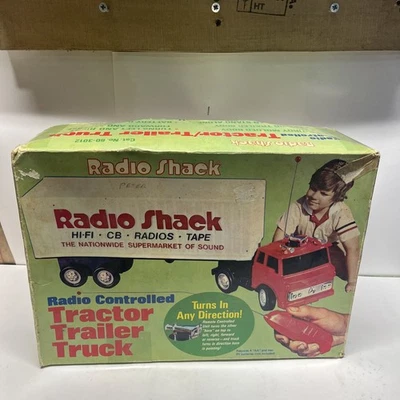 Vintage Radio Shack Radio Controlled Tractor Trailer Truck Untested  - Image 1 of 3