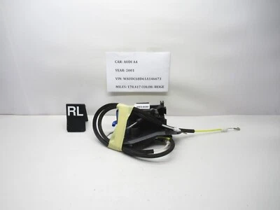 Привод замка защелки левой задней двери 1999-2001 Audi A4 8D0839015A от оригинального производителя - Изображение 1 из 4