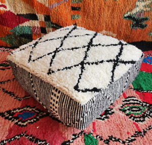 24x24 Moroccan Handmade Pouf Berber White Kilim  Rug Floor Cushion Footstool