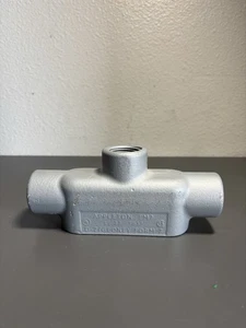 Corpo condotto Appleton FM7 3/4" con coperchio LOTTO 15ea - Foto 1 di 6
