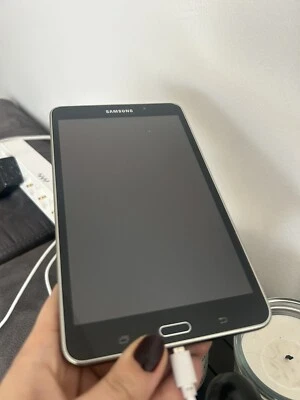 Samsung Galaxy Tab 4 Nook SM-T230 8GB, WLAN, 17,8 cm (7 Zoll) - Schwarz... - Bild 1 von 4