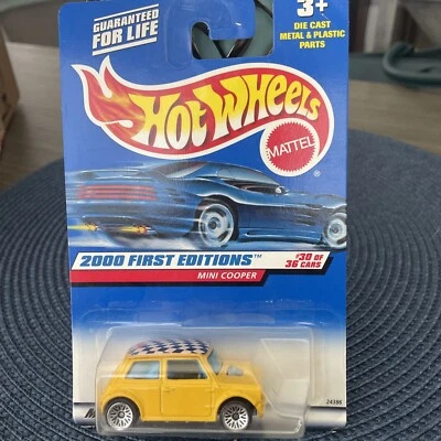 2000 HOT WHEELS FIRST EDITION MINI COOPER DIECAST #090 - Image 1 of 4