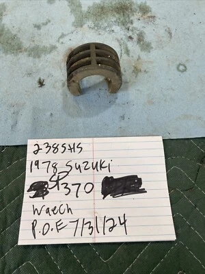 Suzuki Sp 370 1978 tanque de gasolina tanque de combustible parachoques de goma ojal 238 Foto 1 de 4