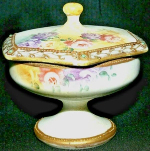 Antigua caja de baratijas cubierta de porcelana de hueso fino pintada a mano Nippon 1916 - Imagen 1 de 8