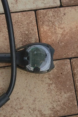 Suunto Cobra Tauchcomputer defekt - Druckmesser funktionell, Tiefenmesser defekt - Bild 1 von 4