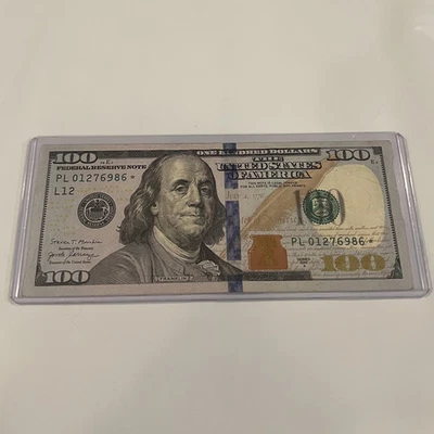 *Circulated Series 2017 A $100 Dollar Federal Reserve STAR* Note PL01276986* - Image 1 of 4