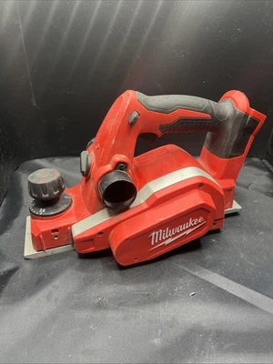 Milwaukee M18BP-0 18V Li-ion 82mm Cordless Planer Bare Unit USED - Image 1 of 4