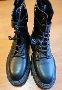 ZARA Laced Leather Ankle Boots Combat Gold Buckle - EU35/5 - Picture 1 of 9