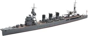 Tamiya Model - Japanese Light Cruiser Abukuma 1/700 Scale - Picture 1 of 4
