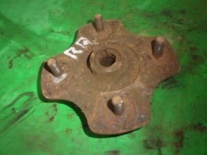 1986 HONDA FOURTRAX 250 2WD RIGHT REAR AXLE HUB - Picture 1 of 2