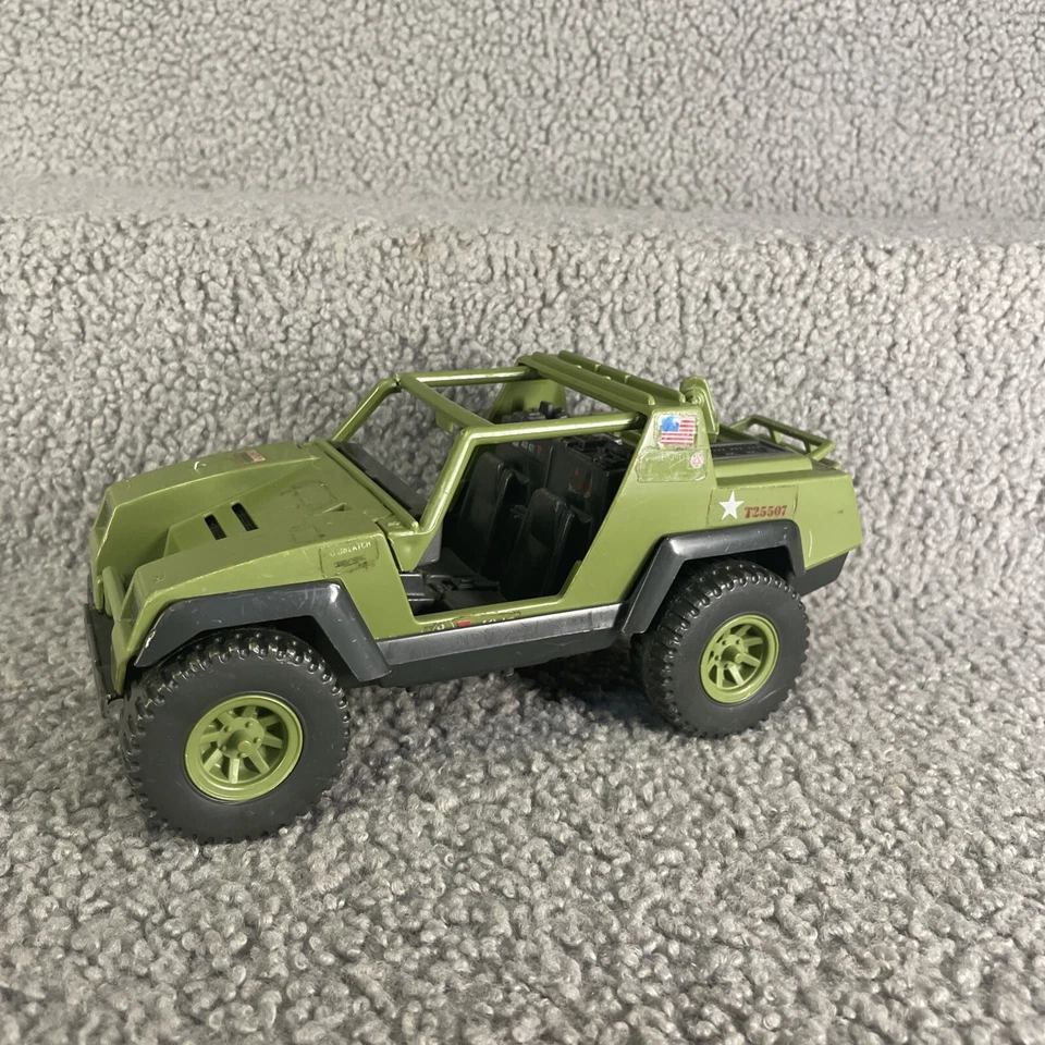 Gi Joe 1984 Vamp Jeep  - Image 1 of 4