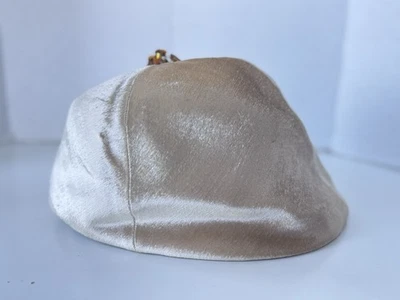 Vintage 60s evelyn varon beret Beige velour hat amber rhinestone - Image 1 of 4