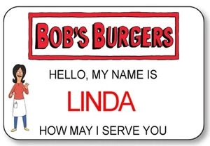 BOB'S BURGERS LINDA BELCHER NAMENSSCHILD ANSTECKNADEL HINTEN HALLOWEEN KOSTÜM REQUISIT - Bild 1 von 2