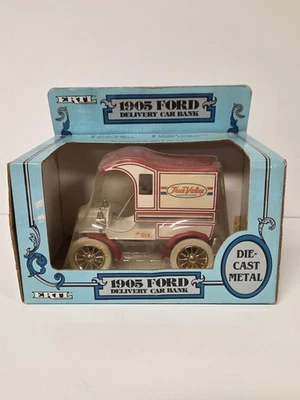 Ertl 1905 Ford Delivery Car Die Cast Bank - Image 1 of 4