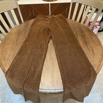 Campana de pana vintage años 70 Levi’s fondo elefante acampanado marrón descolorido talla 16 30x33 Foto 1 de 4