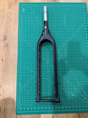 Horquilla rígida Trek 1120 Adventure Touring 29 ̋ Foto 1 de 4