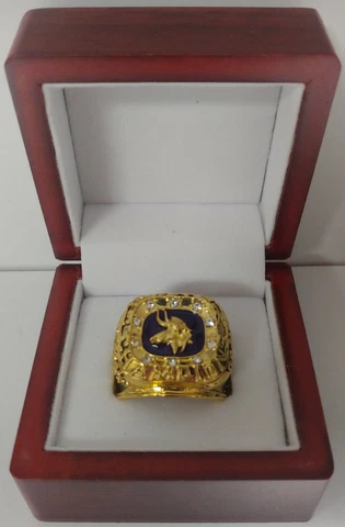 Minnesota Vikings - 1974 NFC Championship Super Bowl Ring With Wooden Box Cover
