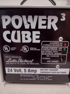 Caricabatteria usato Lester Electrical Power Cube 3 24V 5Amp 17750 - Foto 1 di 8