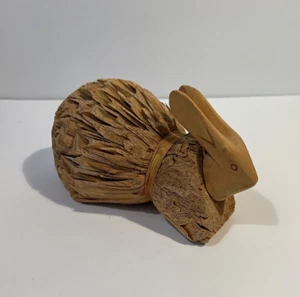 Vintage Maishülse Hase Kaninchen geschnitzt Holzkopf Handarbeit primitive Volkskunst - Bild 1 von 5