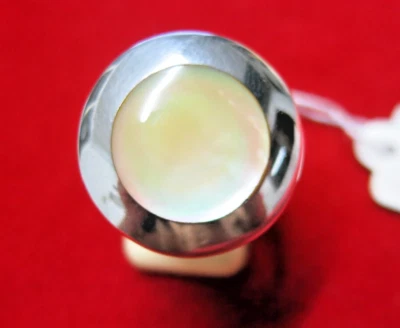 Sun and moon Pearl Sea Shell Solitaire Silver Ring 925 Sterling Silver sz 10 - Image 1 of 4