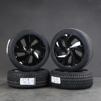 17 Zoll Winterräder original VW Golf 8 VIII Belmont 5H0601025BE Winterreifen - Bild 1 von 4