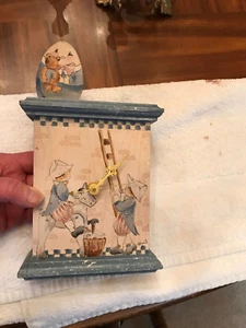 COUNTRY LOOK CLOCK  - Picture 1 of 5