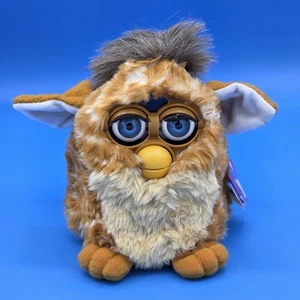 Vintage Furby 1998 Giraffe Print Brown Tan 70-800 Tiger Electronics WORKING - Picture 1 of 8