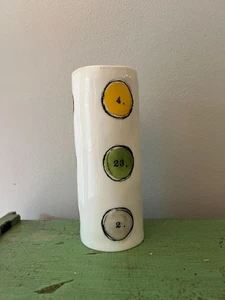 SELTENE RARITÄT Rae Dunn von Magenta Zahlen in Kreisen Porzellan weiße Vase - Bild 1 von 14