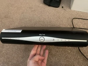 SKy+HD box DRX890WL-Z with power cable, no remote - Picture 1 of 6