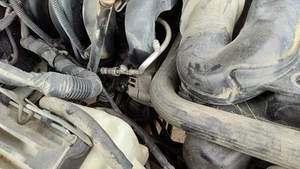 1998-2003 S10 Pickup Alternator 2.2l 19244794 - Picture 1 of 5