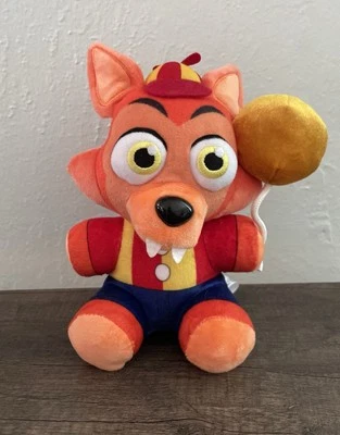 Five Nights at Freddy's FNAF Capt Foxy Camisa a Rayas y Gorra Peluche 8" FUNKO, USADA EN EXCELENTE ESTADO Foto 1 de 4